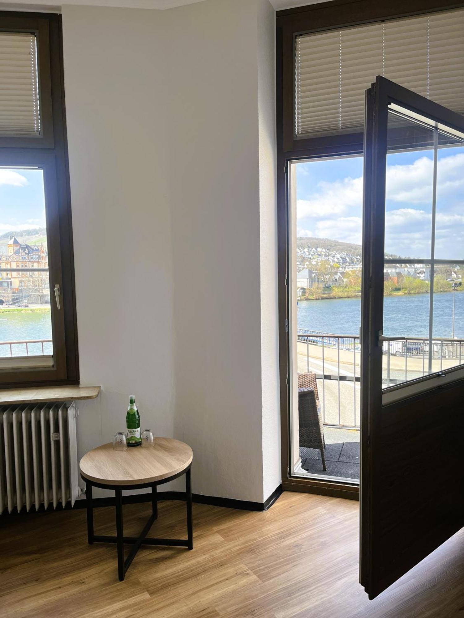 Moselhotel Roemischer Kaiser Bernkastel-Kues Bagian luar foto